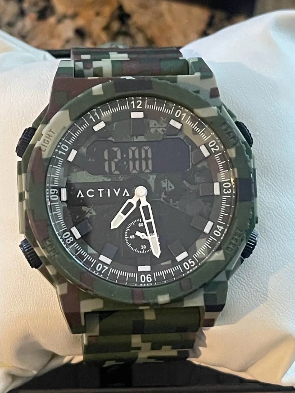 Activa X Invicta Men's Analog & Digital Watch - 47mm. Camouflage. Green